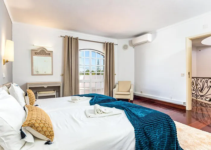 Solar Palmeiras Villa *