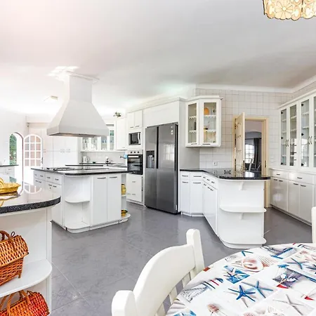 Solar Palmeiras Villa